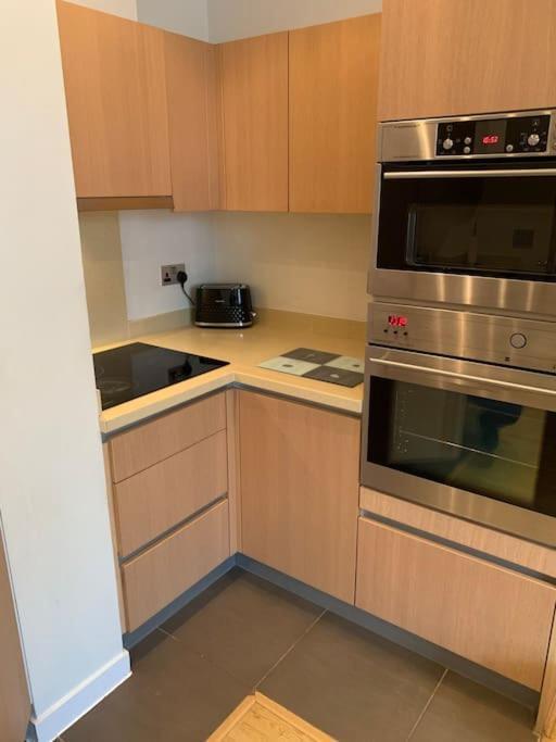 Stunning 2 Bed Flat! Centrally Located In London, Uk! 外观 照片