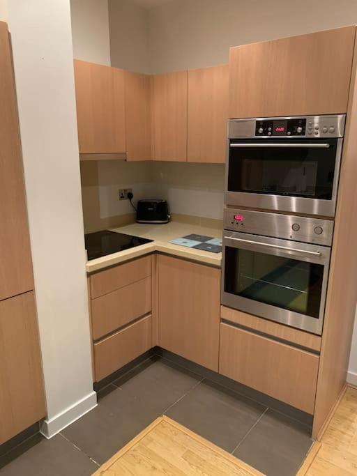 Stunning 2 Bed Flat! Centrally Located In London, Uk! 外观 照片