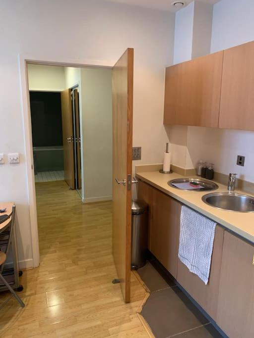 Stunning 2 Bed Flat! Centrally Located In London, Uk! 外观 照片