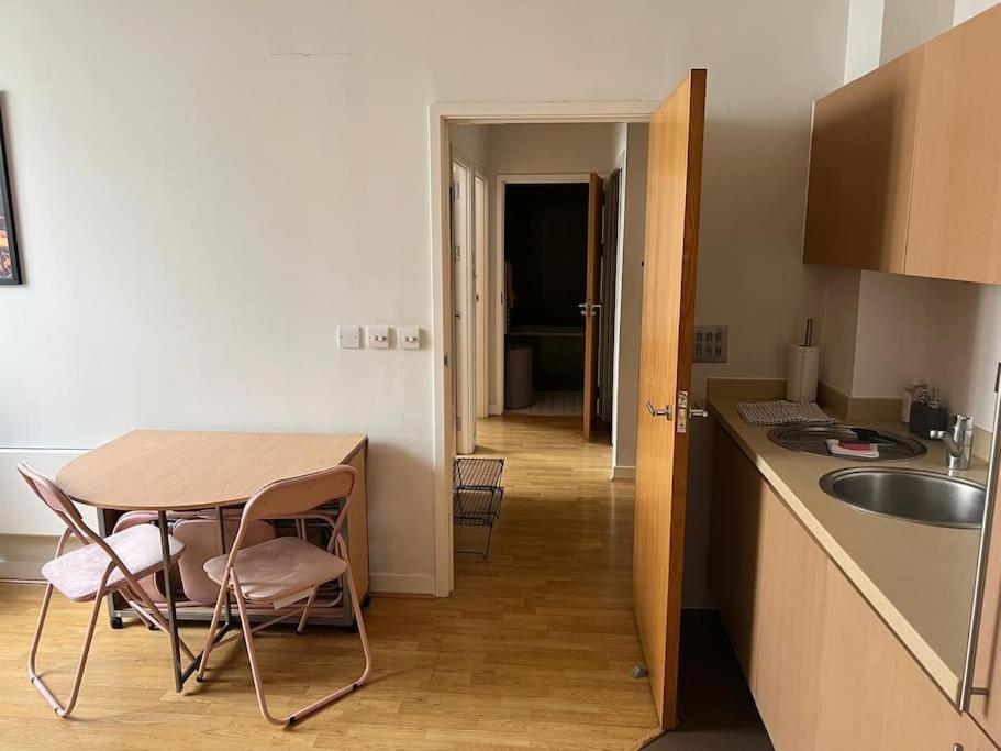 Stunning 2 Bed Flat! Centrally Located In London, Uk! 外观 照片
