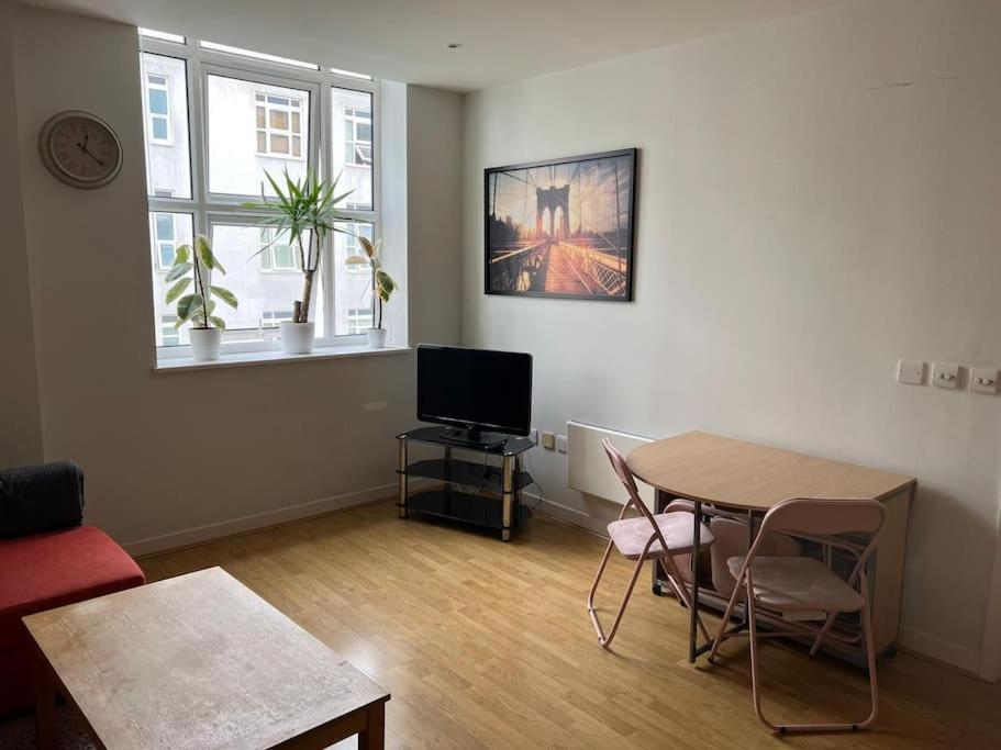 Stunning 2 Bed Flat! Centrally Located In London, Uk! 外观 照片